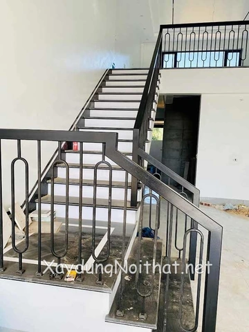 Hình Ảnh Lan Can Cầu Thang Sắt: 100+ Mẫu Đẹp, Giá Thành, Và Cách Lựa Chọn Cho Ngôi Nhà Hiện Đại Hình Ảnh Lan Can Cầu Thang Sắt: 100+ Mẫu Đẹp, Giá Thành, Và Cách Lựa Chọn Cho Ngôi Nhà Hiện Đại