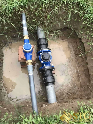 Hình Ảnh Lắp Đặt Đồng Hồ Nước: Hướng Dẫn Chi Tiết & 3 Bước Đảm Bảo An Toàn Cho Chủ Nhà Và Thợ Lắp Đặt Hình Ảnh Lắp Đặt Đồng Hồ Nước: Hướng Dẫn Chi Tiết & 3 Bước Đảm Bảo An Toàn Cho Chủ Nhà Và Thợ Lắp Đặt