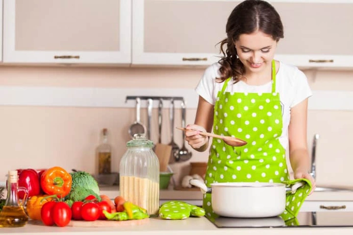 Hình Ảnh Mẹ Đang Làm Việc: Tập Hợp Các Bài Văn, Mẫu Văn, Ý Tưởng & Tài Nguyên Hình Ảnh Dành Cho Học Sinh Lớp 5‑12