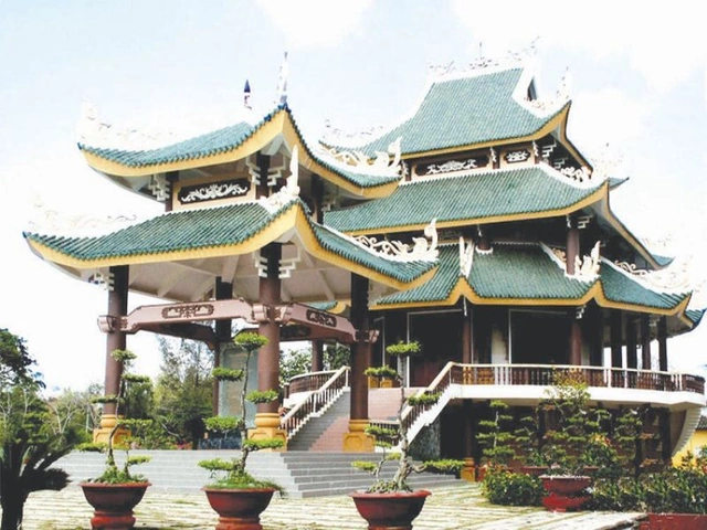 Hình Ảnh Mộ Nguyễn Đình Chiểu: Tất Cả Những Điều Bạn Cần Biết Khi Thăm Địa Điểm Lịch Sử Hình Ảnh Mộ Nguyễn Đình Chiểu: Tất Cả Những Điều Bạn Cần Biết Khi Thăm Địa Điểm Lịch Sử