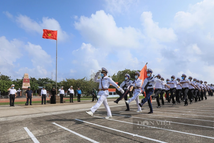 Hình Ảnh Mới Nhất Về Trường Sa – Bộ Sưu Tập Ảnh Chất Lượng Cao Dành Cho Người Yêu Thiên Nhiên Và Quân Sự
