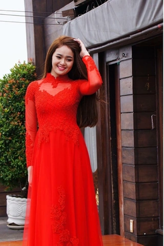 Hình Ảnh Người Mập Mặc Áo Dài: Cách Chọn & Mẹo Tôn Dáng Đẹp Nhất Cho Phái Đẹp Cực Kỳ