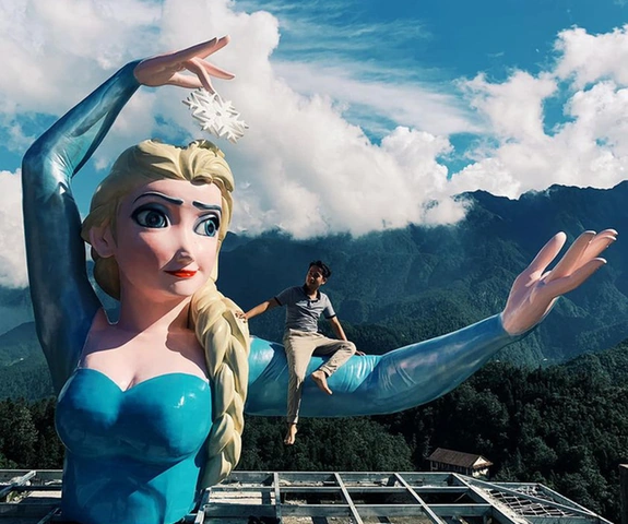 Tải Và Sưu Tầm Hình Ảnh Nữ Hoàng Băng Giá Elsa: Bộ Sưu Tập Hd, Nền Màn Hình & Ý Tưởng Sáng Tạo Dành Cho Fan Disney
