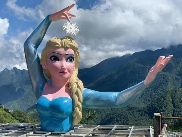 Tải Và Sưu Tầm Hình Ảnh Nữ Hoàng Băng Giá Elsa: Bộ Sưu Tập Hd, Nền Màn Hình & Ý Tưởng Sáng Tạo Dành Cho Fan Disney