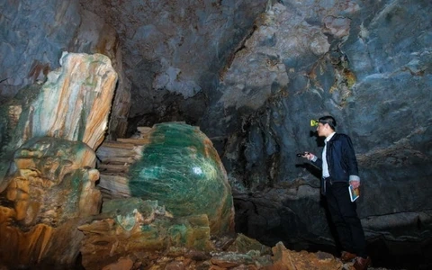 100+ Hình Ảnh Phất Cờ 4k Đẹp Nhất 2026, Bộ Sưu Tập Đầy Đủ Dành Cho Bạn 100+ Hình Ảnh Phất Cờ 4k Đẹp Nhất 2026, Bộ Sưu Tập Đầy Đủ Dành Cho Bạn