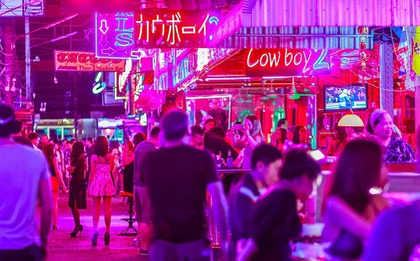 Hình Ảnh Phố Đèn Đỏ Thái Lan: Bộ Sưu Tập, Lịch Sử & Lưu Ý Khi Chụp Ấn Tượng Dành Cho Du Khách Mới