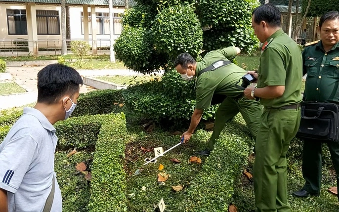 100+ Hình Ảnh Quỳ Lạy 2026 - Bạn Đã Xem Đủ Chưa? 100+ Hình Ảnh Quỳ Lạy 2026 - Bạn Đã Xem Đủ Chưa?