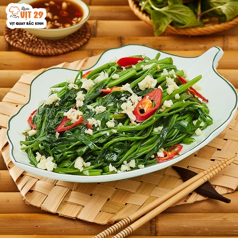 Xem Hình Ảnh Rau Muống Xào Tỏi Đẹp Mắt & Hướng Dẫn Cách Làm Giòn Ngon, Giữ Màu Xanh Xem Hình Ảnh Rau Muống Xào Tỏi Đẹp Mắt & Hướng Dẫn Cách Làm Giòn Ngon, Giữ Màu Xanh