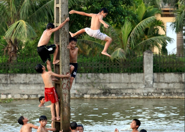 100+ Hình Ảnh Tắm Sông 2026 Siêu Đẹp, 100+ Bức Ảnh Tắm Sông Độc Đáo, Bạn Đã Xem Chưa? 100+ Hình Ảnh Tắm Sông 2026 Siêu Đẹp, 100+ Bức Ảnh Tắm Sông Độc Đáo, Bạn Đã Xem Chưa?