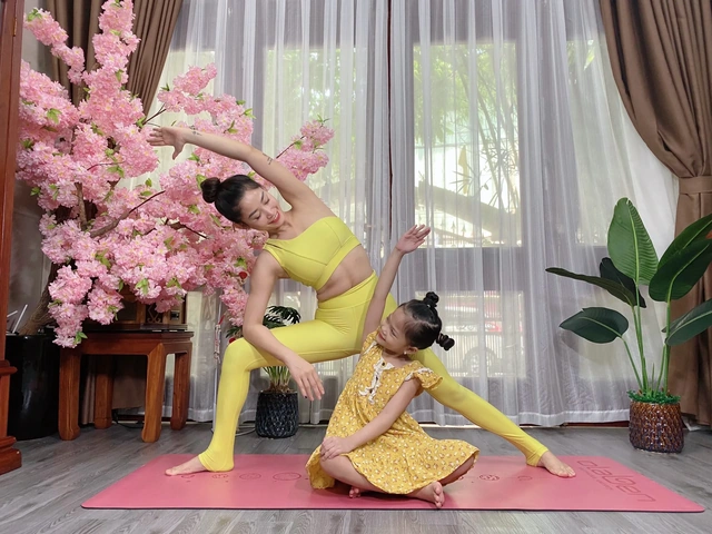 Khám Phá 50+ Hình Ảnh Tập Yoga Tại Nhà Đẹp Nhất: Tư Thế Dễ Tập & Hướng Dẫn Chi Tiết Cho Người Mới Bắt Đầu Khám Phá 50+ Hình Ảnh Tập Yoga Tại Nhà Đẹp Nhất: Tư Thế Dễ Tập & Hướng Dẫn Chi Tiết Cho Người Mới Bắt Đầu