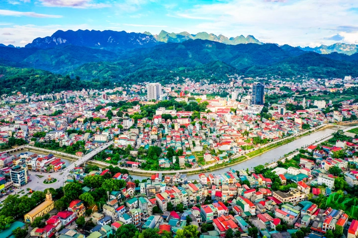 Hình Ảnh Thành Phố Cao Bằng: Khám Phá Vẻ Đẹp Phố Núi Hùng Vĩ Qua 60+ Tấm Ảnh Hình Ảnh Thành Phố Cao Bằng: Khám Phá Vẻ Đẹp Phố Núi Hùng Vĩ Qua 60+ Tấm Ảnh