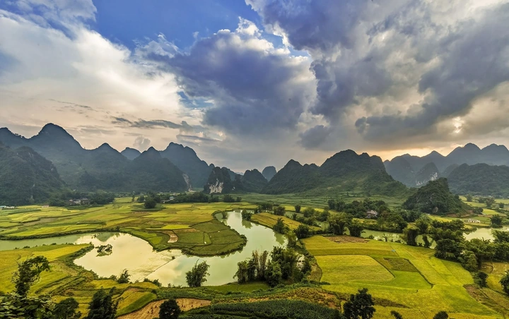 Hình Ảnh Thành Phố Cao Bằng: Khám Phá Vẻ Đẹp Phố Núi Hùng Vĩ Qua 60+ Tấm Ảnh Hình Ảnh Thành Phố Cao Bằng: Khám Phá Vẻ Đẹp Phố Núi Hùng Vĩ Qua 60+ Tấm Ảnh