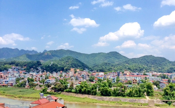 Hình Ảnh Thành Phố Cao Bằng: Khám Phá Vẻ Đẹp Phố Núi Hùng Vĩ Qua 60+ Tấm Ảnh Hình Ảnh Thành Phố Cao Bằng: Khám Phá Vẻ Đẹp Phố Núi Hùng Vĩ Qua 60+ Tấm Ảnh