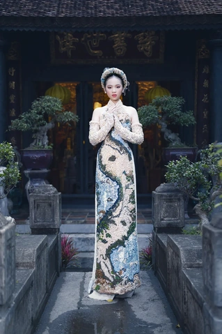 Tải Ngay Bộ Sưu Tập Hình Ảnh Thiếu Nữ Mặc Áo Dài Đẹp Nhất: Hướng Dẫn Tìm Kiếm, Tải Về & Sử Dụng Miễn Phí Cho Mọi Đối Tượng