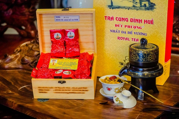 Khám Phá Hình Ảnh Trà Cung Đình Huế - Từ Lịch Sử Đến Hiện Đại Khám Phá Hình Ảnh Trà Cung Đình Huế - Từ Lịch Sử Đến Hiện Đại