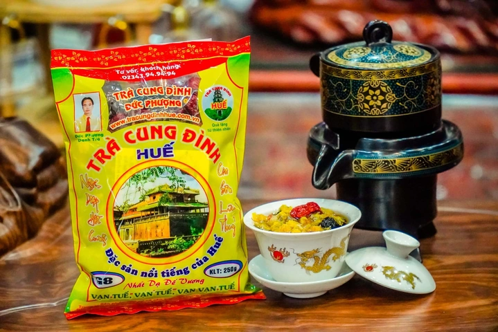 Khám Phá Hình Ảnh Trà Cung Đình Huế - Từ Lịch Sử Đến Hiện Đại Khám Phá Hình Ảnh Trà Cung Đình Huế - Từ Lịch Sử Đến Hiện Đại