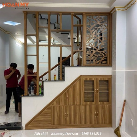 Tổng Hợp 99+ Hình Ảnh Vách Ngăn Cầu Thang Đẹp, Hiện Đại Xu Hướng 2026 – Mẫu Vách Gỗ, Kính, Cnc & Nhựa