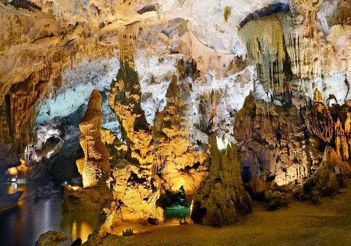 Khám Phá Bộ Sưu Tập Hình Ảnh Động Phong Nha Đẹp Nhất: Vẻ Đẹp Kỳ Vĩ Của Hang Động Quảng Bình Khám Phá Bộ Sưu Tập Hình Ảnh Động Phong Nha Đẹp Nhất: Vẻ Đẹp Kỳ Vĩ Của Hang Động Quảng Bình