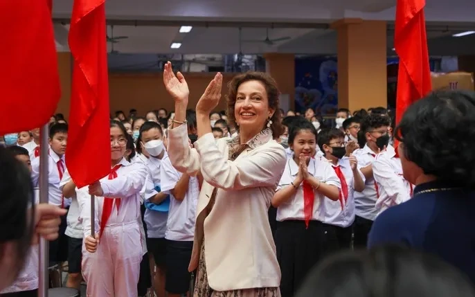 Chiêm Ngưỡng Bộ Sưu Tập Hình Ảnh Về Ngô Sĩ Liên: Chân Dung, Tranh Vẽ Và Hiện Vật Lịch Sử