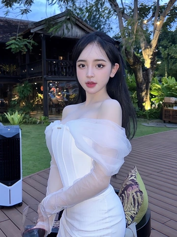 Hình Ảnh Vòng 1 Căng Tròn Đẹp & Bí Quyết Sở Hữu Vòng Ngực Quyến Rũ Cho Phụ Nữ Hình Ảnh Vòng 1 Căng Tròn Đẹp & Bí Quyết Sở Hữu Vòng Ngực Quyến Rũ Cho Phụ Nữ