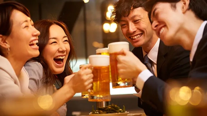 Tuyển Tập Hình Ảnh Vui Về Ăn Nhậu: 100+ Ảnh Hài Hước, Cười Bể Bụng Cho Dân Nhậu