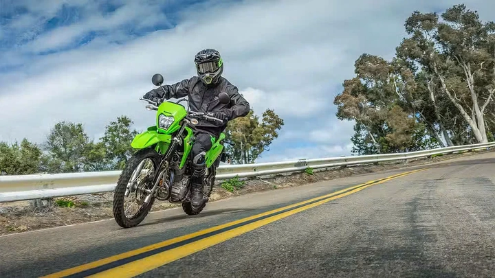 100+ Hình Ảnh Xe Moto Độ Đẹp 2026 – Bộ Sưu Tập Đầy Đủ 100+ Hình Ảnh Xe Moto Độ Đẹp 2026 – Bộ Sưu Tập Đầy Đủ