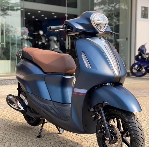 Hình Ảnh Xe Tay Ga Đẹp: Bộ Sưu Tập Đỉnh Cao Dành Cho Người Yêu Xe & Thời Trang
