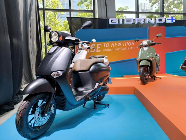 Hình Ảnh Xe Tay Ga Đẹp: Bộ Sưu Tập Đỉnh Cao Dành Cho Người Yêu Xe & Thời Trang