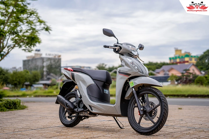 Hình Ảnh Xe Tay Ga Đẹp: Bộ Sưu Tập Đỉnh Cao Dành Cho Người Yêu Xe & Thời Trang