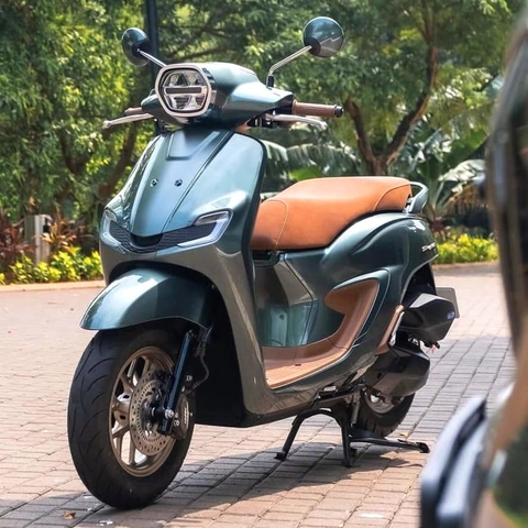 Hình Ảnh Xe Tay Ga Đẹp: Bộ Sưu Tập Đỉnh Cao Dành Cho Người Yêu Xe & Thời Trang