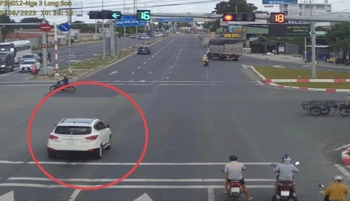 Hình Ảnh Xe Vượt Đèn Đỏ: Tất Cả Những Điều Bạn Cần Biết (dành Cho Người Lái Xe & Cư Dân Đô Thị)