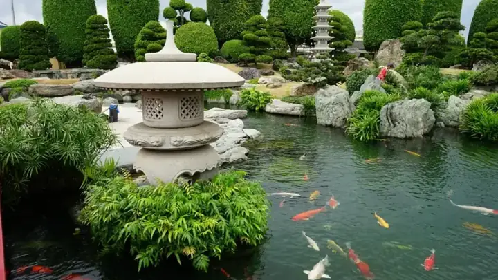 Hướng Dẫn Chi Tiết Tham Quan Công Viên Cá Koi Rin Rin Park – Địa Chỉ, Giờ Mở Cửa, Giá Vé Và Mẹo Chụp Ảnh Hướng Dẫn Chi Tiết Tham Quan Công Viên Cá Koi Rin Rin Park – Địa Chỉ, Giờ Mở Cửa, Giá Vé Và Mẹo Chụp Ảnh