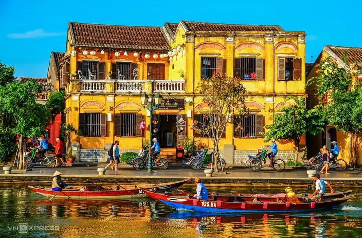 Hướng Dẫn Du Lịch Hội An 2026 Từ A‑z: Lịch Trình, Di Chuyển, Lưu Trú, Ẩm Thực & Mẹo Tiết Kiệm Hướng Dẫn Du Lịch Hội An 2026 Từ A‑z: Lịch Trình, Di Chuyển, Lưu Trú, Ẩm Thực & Mẹo Tiết Kiệm