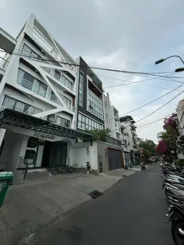 Khách Sạn Trên Đường Nguyễn Gia Trí: Danh Sách, Giá Phòng Và Tiện Nghi Chi Tiết Khách Sạn Trên Đường Nguyễn Gia Trí: Danh Sách, Giá Phòng Và Tiện Nghi Chi Tiết