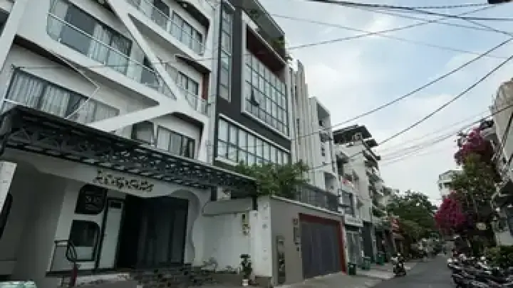 Khách Sạn Trên Đường Nguyễn Gia Trí: Danh Sách, Giá Phòng Và Tiện Nghi Chi Tiết Khách Sạn Trên Đường Nguyễn Gia Trí: Danh Sách, Giá Phòng Và Tiện Nghi Chi Tiết