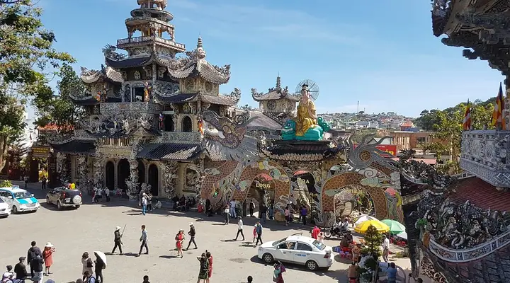 Khám Phá Khách Sạn Không Tên Đà Lạt: Giá Phòng, Tiện Nghi, Đặt Phòng Nhanh Và Lời Khuyên Du Lịch Khám Phá Khách Sạn Không Tên Đà Lạt: Giá Phòng, Tiện Nghi, Đặt Phòng Nhanh Và Lời Khuyên Du Lịch