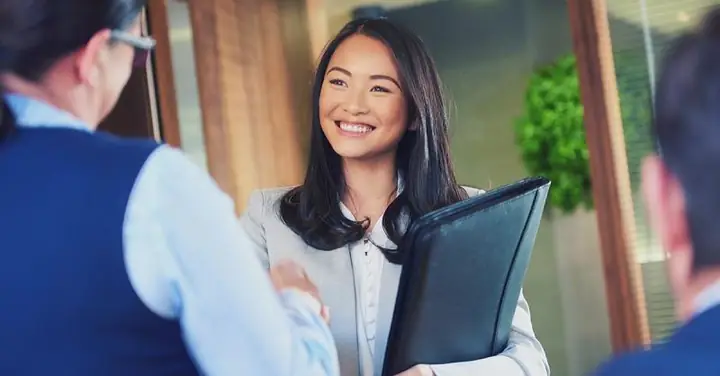 Khách Sỉ Là Gì? Những Điều Cần Biết Khi Bắt Đầu Kinh Doanh Bán Sỉ Khách Sỉ Là Gì? Những Điều Cần Biết Khi Bắt Đầu Kinh Doanh Bán Sỉ