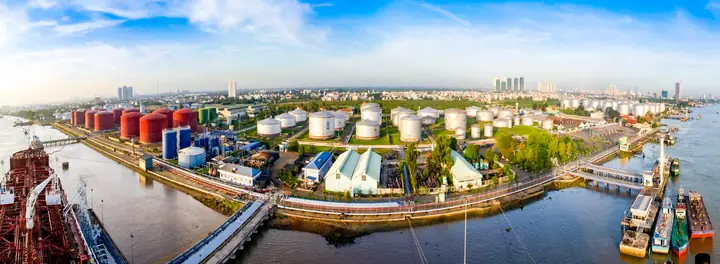 Tổng Quan Về Tổng Kho Xăng Dầu Nhà Bè: Lịch Sử, Quy Mô Và Vai Trò Chiến Lược Tổng Quan Về Tổng Kho Xăng Dầu Nhà Bè: Lịch Sử, Quy Mô Và Vai Trò Chiến Lược