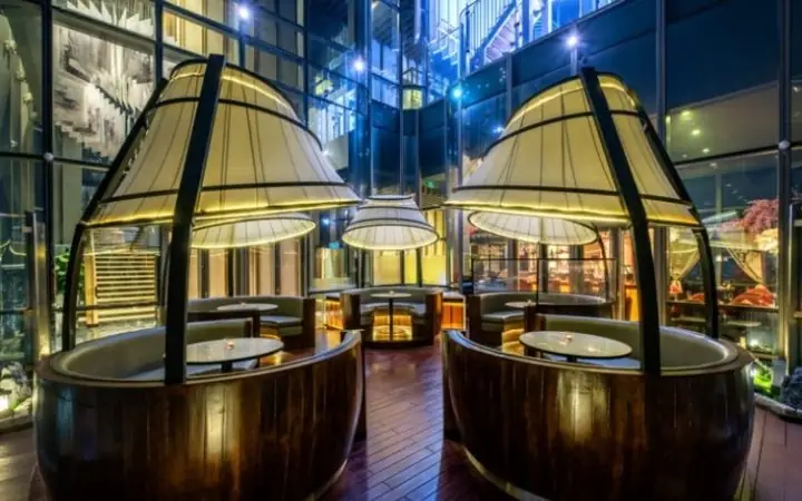 Top Các Khu Ăn Uống Tại Landmark 81: Danh Sách Chi Tiết, Giá, View Và Mẹo Đặt Chỗ