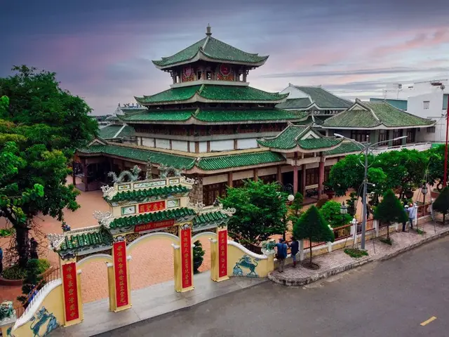 Hướng Dẫn Chi Tiết Du Lịch Khu Du Lịch Bà Chúa Xứ: Lịch Sử, Điểm Tham Quan, Cách Di Chuyển Và Lưu Ý Cho Du Khách Hướng Dẫn Chi Tiết Du Lịch Khu Du Lịch Bà Chúa Xứ: Lịch Sử, Điểm Tham Quan, Cách Di Chuyển Và Lưu Ý Cho Du Khách