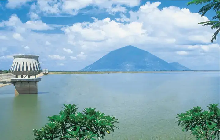 Hướng Dẫn Khám Phá Khu Du Lịch Hồ Dầu Tiếng Bình Dương: Trải Nghiệm, Địa Điểm & Lịch Trình 1 Ngày