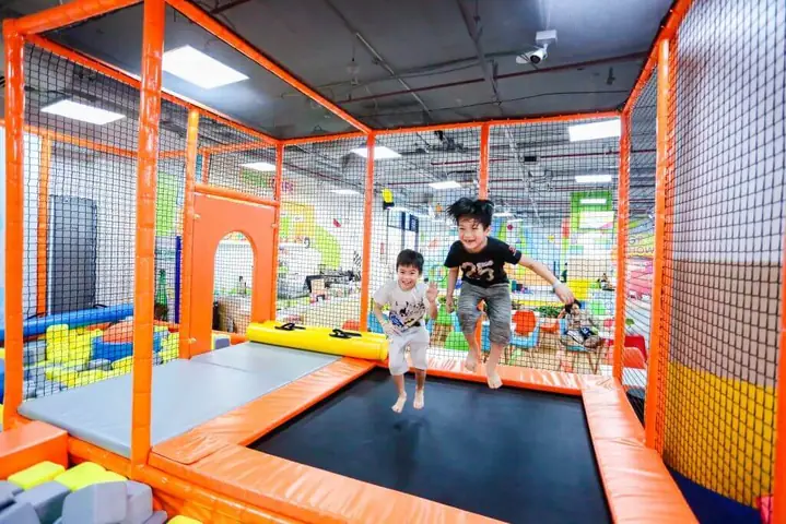 Top Các Khu Vui Chơi Trong Nhà Ở Hà Nội: Danh Sách Chi Tiết, Giá Vé & Mẹo Chọn Cho Bé Top Các Khu Vui Chơi Trong Nhà Ở Hà Nội: Danh Sách Chi Tiết, Giá Vé & Mẹo Chọn Cho Bé