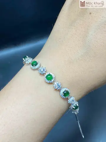 Lắc Tay Bạc S925: Hướng Dẫn Chọn Mua, Giá Cả Và Cách Bảo Quản Cho Phụ Kiện Thời Trang Lắc Tay Bạc S925: Hướng Dẫn Chọn Mua, Giá Cả Và Cách Bảo Quản Cho Phụ Kiện Thời Trang