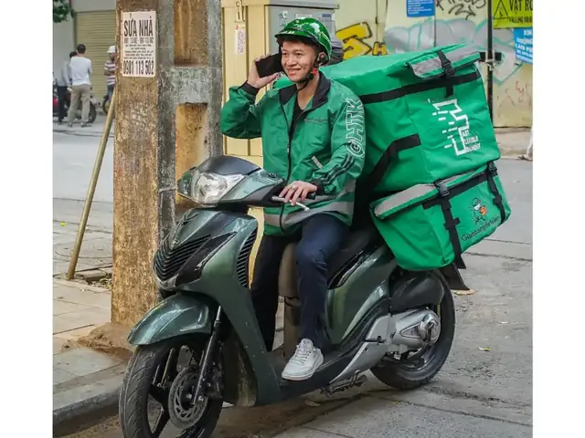 Làm Shipper Lương Bao Nhiêu? Cập Nhật Thu Nhập Thực Tế Và Cách Tính Lương Mới Nhất Làm Shipper Lương Bao Nhiêu? Cập Nhật Thu Nhập Thực Tế Và Cách Tính Lương Mới Nhất