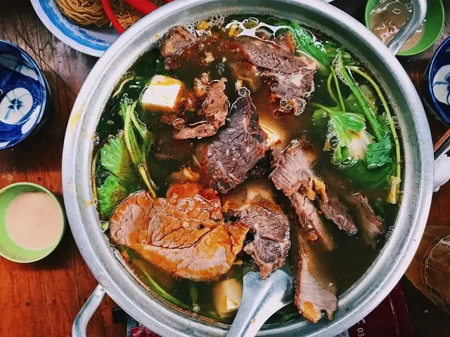 Địa Chỉ, Thực Đơn Và Giá Lẩu Bò Ba Toa Đà Lạt – Hướng Dẫn Chi Tiết Cho Du Khách Địa Chỉ, Thực Đơn Và Giá Lẩu Bò Ba Toa Đà Lạt – Hướng Dẫn Chi Tiết Cho Du Khách