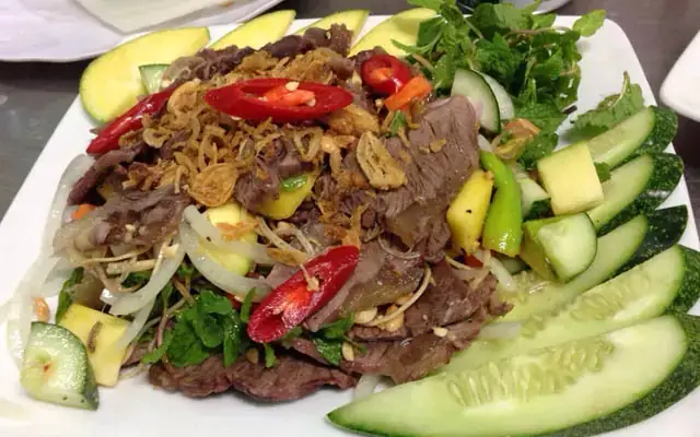 Lẩu Bò Sáu Hưng Đà Nẵng: Địa Chỉ, Giờ Mở Cửa, Thực Đơn Và Cách Đặt Chỗ
