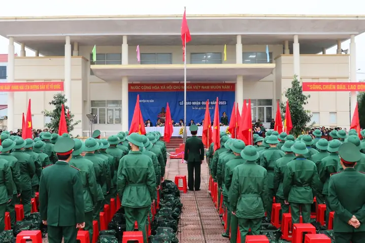 Lễ Giao Nhận Quân: Ý Nghĩa, Quy Trình Và Những Thông Tin Cần Biết Lễ Giao Nhận Quân: Ý Nghĩa, Quy Trình Và Những Thông Tin Cần Biết