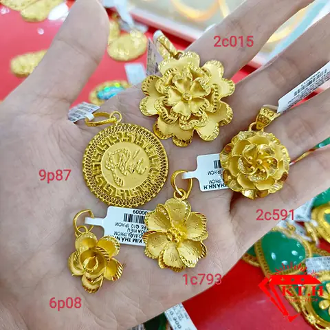 Mặt Dây Chuyền Vàng 9999 Nữ Mặt Dây Chuyền Vàng 9999 Nữ
