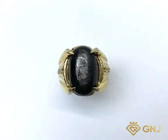 Khám Phá Mặt Nhẫn Sapphire Đen: Ý Nghĩa Phong Thủy Và Cách Chọn Mua Chuẩn Nhất Khám Phá Mặt Nhẫn Sapphire Đen: Ý Nghĩa Phong Thủy Và Cách Chọn Mua Chuẩn Nhất