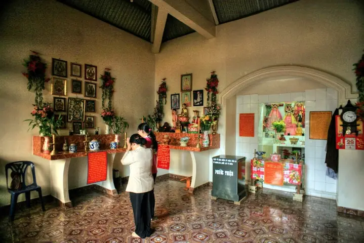 Miếu Ba Cô Nằm Ở Đâu? Địa Chỉ Chi Tiết, Cách Đi Và Thông Tin Cần Biết Miếu Ba Cô Nằm Ở Đâu? Địa Chỉ Chi Tiết, Cách Đi Và Thông Tin Cần Biết